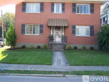 Main picture of 342 Grosvenor Ave