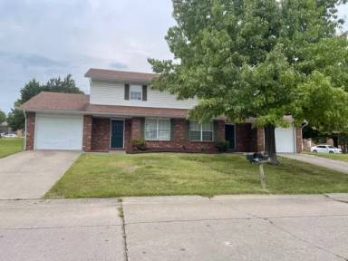 Main picture of 107 N Pindwood Ln