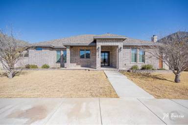 Main picture of 5204 Balfour Ct