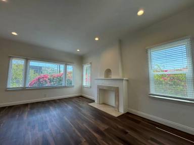 Main picture of 5003 E Echo St