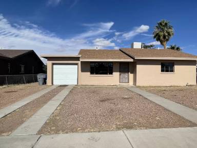 Main picture of 8155 La Paloma Cir