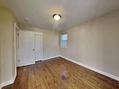 Main picture of 2652 Maple St