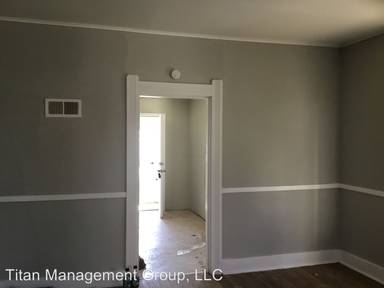 Main picture of 1713 Greenbush St