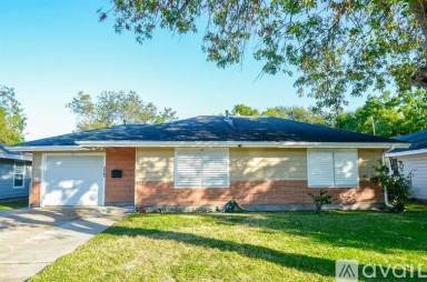 Main picture of 3106 Danforth Dr