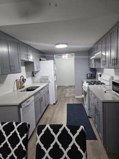 Main picture of 339 E Roland Dr