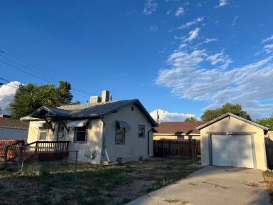 Main picture of 510 N Queens Ave