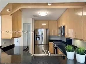 Main picture of Courts Brickell Key