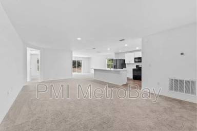 Main picture of 1723 W Country Club Blvd