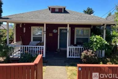 Main picture of 409 N 1st Ave