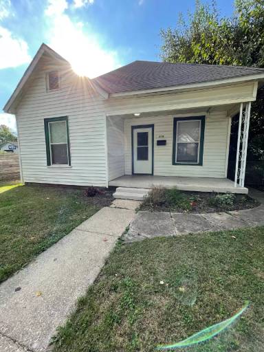 Main picture of 515 S 15th St