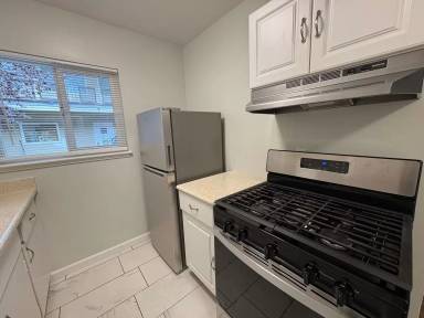 Main picture of 3189-3201 Cadillac Dr