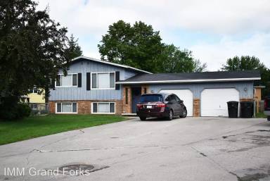 Main picture of 319 N 50th St