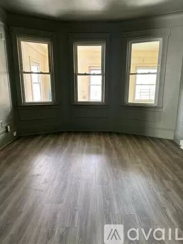 Main picture of Gordon St