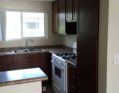 Main picture of 705 W Provential Dr