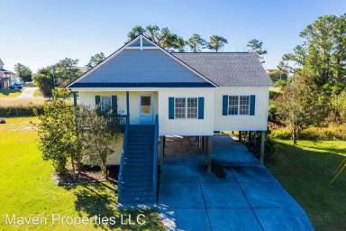 Main picture of 472 Chadwick Acres Rd