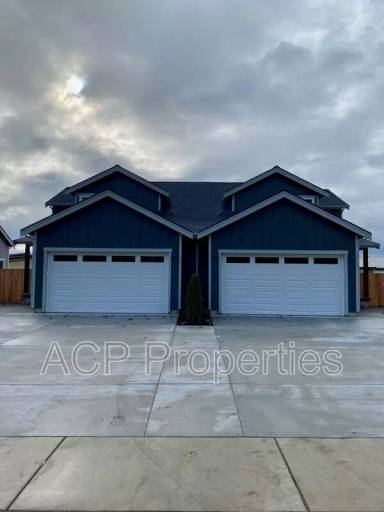 Main picture of 521 Colton Ln