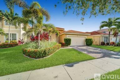 Main picture of 1813 SW 33 St