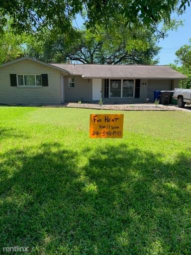Main picture of 8411 Cimarron Dr