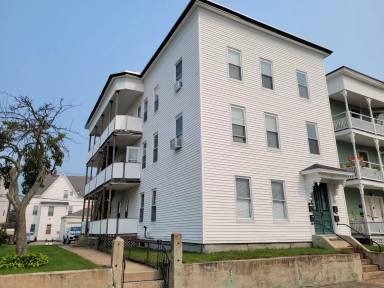 Main picture of 465 Rimmon St