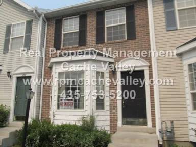 Main picture of 332 W Spring Creek Pkwy