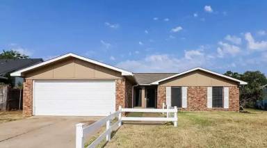 Main picture of 2308 Escalante Ave