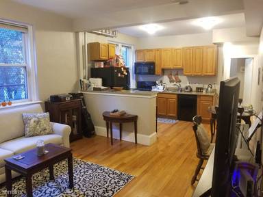 Main picture of 27 Lanark Rd
