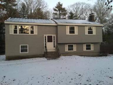 Main picture of 81 Ridge St
