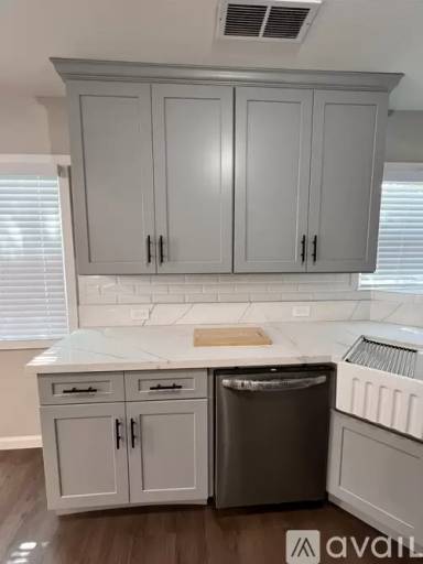 Main picture of 1503 N Harrison Ave