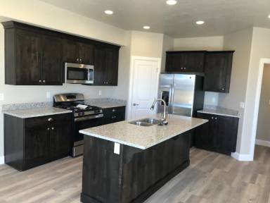 Main picture of 482 N 530 W