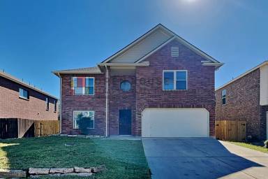 Main picture of 9907 Stonefield Pl