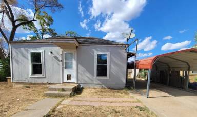 Main picture of 712 30th St