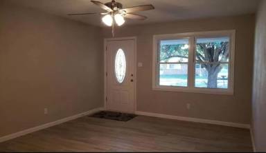 Main picture of 120 Powell Dr