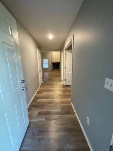 Main picture of 2810 W Lasalle St