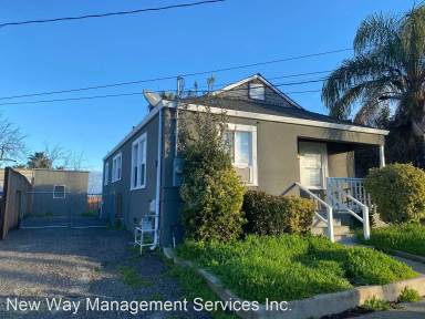 Main picture of 409 Grangnelli Ave