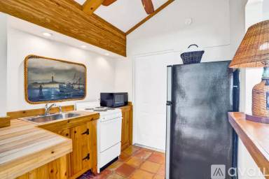 Main picture of 500 78th Ave