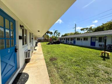 Main picture of 1958 Liberty Street - 4