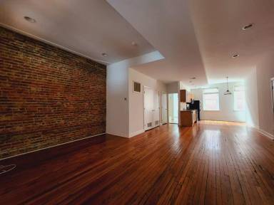 Main picture of 14 N 3rd street - 2