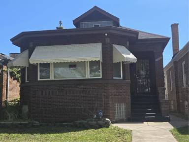 Main picture of 7607 S Wolcott Ave