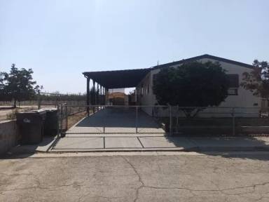 Main picture of 427 E Tulare St