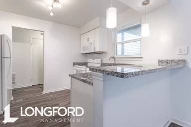 Main picture of Residences At Sonoma Woods Ct