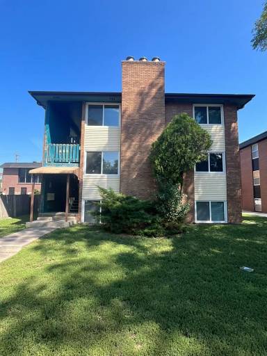 Main picture of 660 S 20th St