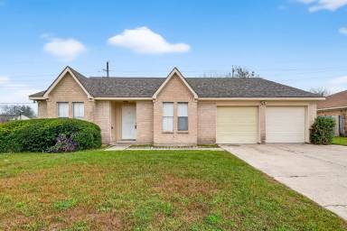 Main picture of 4742 Tain Dr