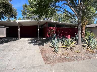 Main picture of 1101 Alice St