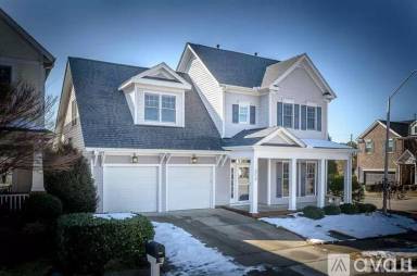 Main picture of 202 Frontgate Dr