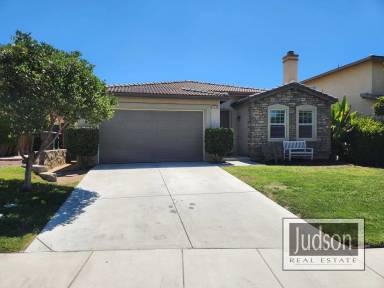 Main picture of 31519 McCartney Dr