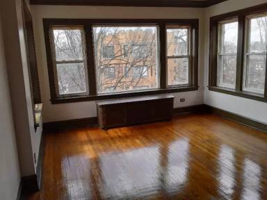 Main picture of 8205 S Throop St