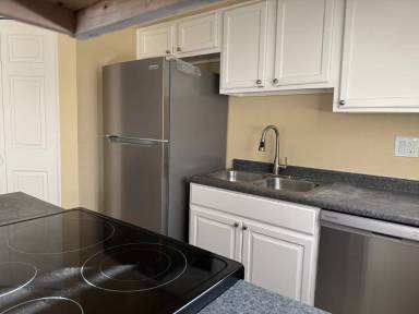 Main picture of 1581 E Southern Ave