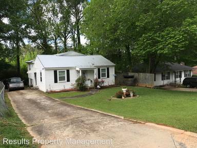 Main picture of 211 Rutland Cir