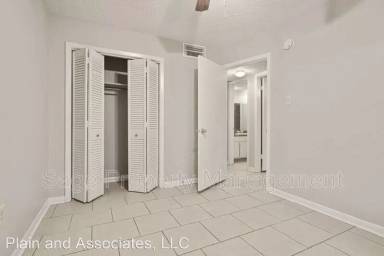 Main picture of 6869 Rembrandt Ave