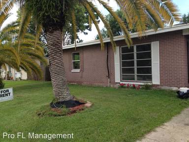 Main picture of 900 Shorecrest Ave